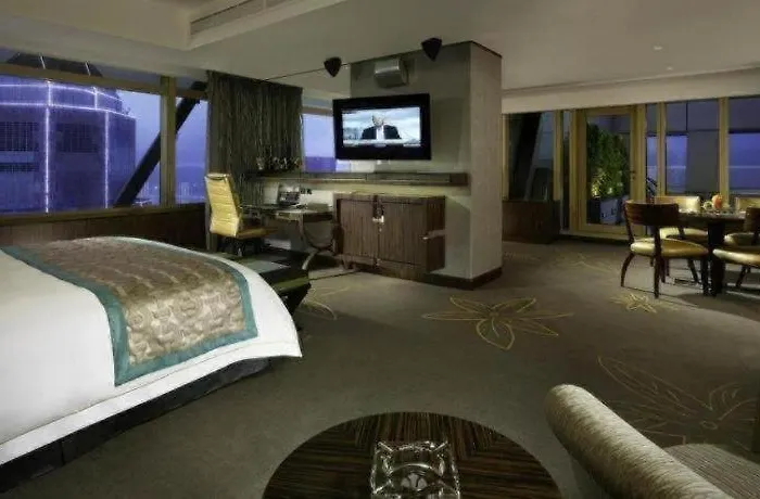 Hotel Grand Lisboa Macau 5*